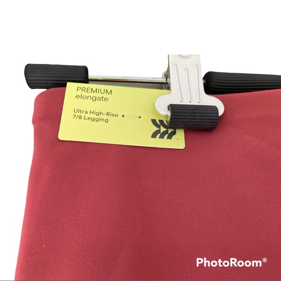 ORIG. $40 All in Motion Cranberry Women's Premium Ultra High-Waisted Leggings - Picture 11 of 14